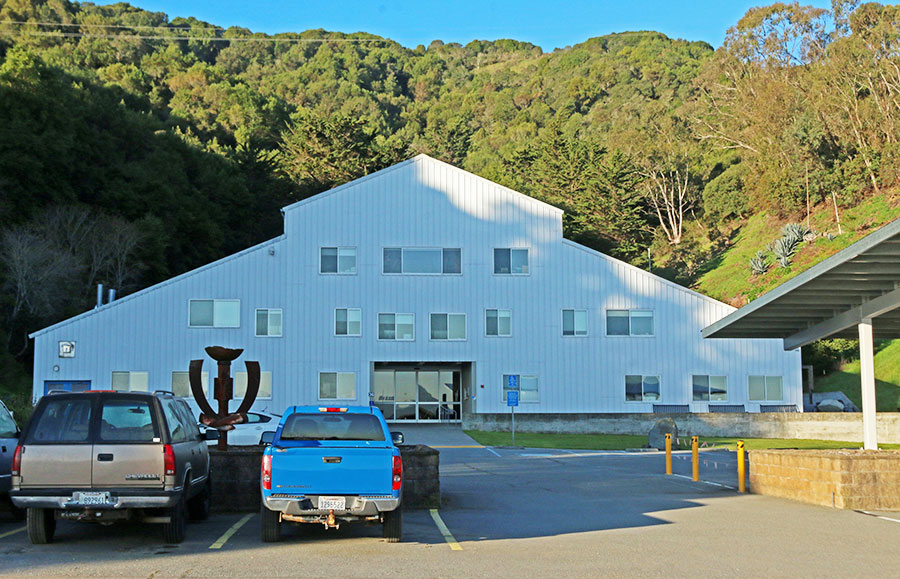 The EOS Building with NERR research team offices. 